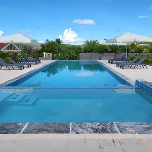 hotel-crawlbay-suites.comcaribbean.com/
